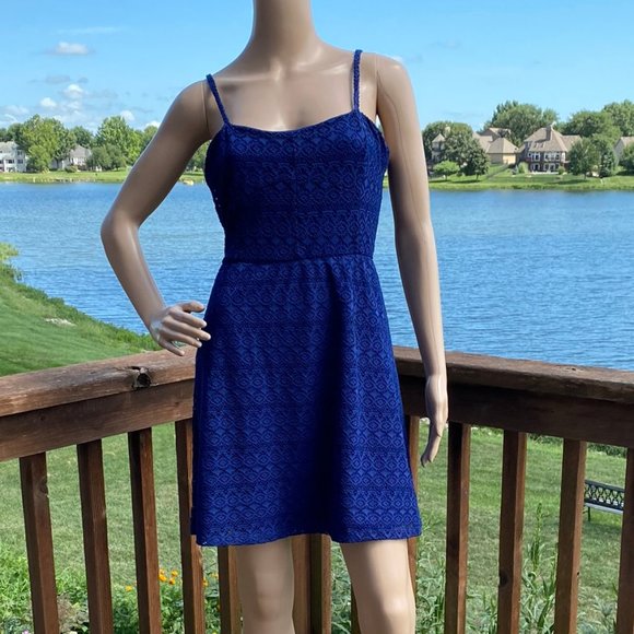 Charming Charlie Dresses & Skirts - Charming Charlie Spaghetti Strap Lace Dress